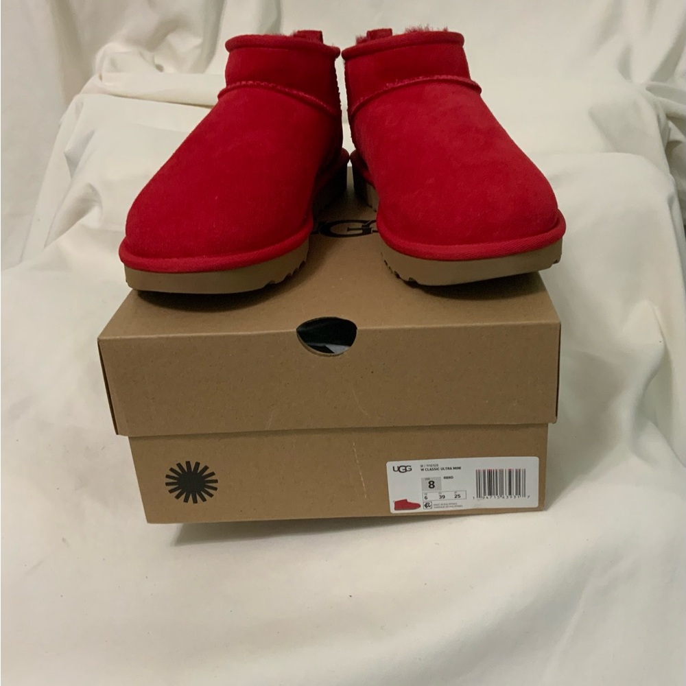 ***UGG Classic Ultra Mini Boots***